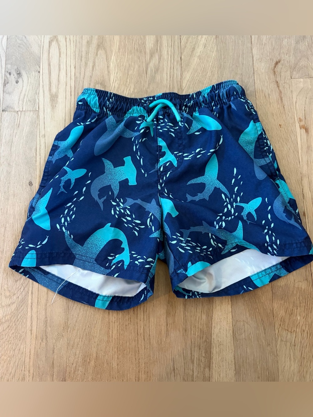 🌊🦈 Cat & Jack Boys Shark Print Swim Trunks | Size M (8) | Great Condition